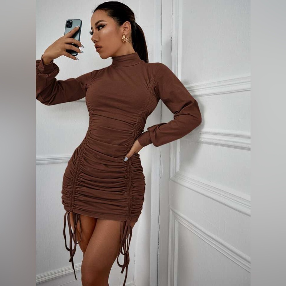 ‼️Brown mock neck dress‼️